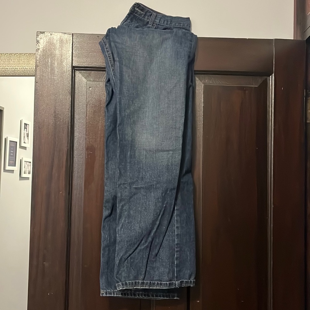 2 pairs of mens wrangler jeans 32x30